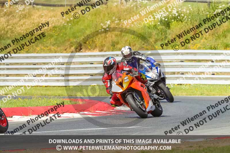 enduro digital images;event digital images;eventdigitalimages;no limits trackdays;peter wileman photography;racing digital images;snetterton;snetterton no limits trackday;snetterton photographs;snetterton trackday photographs;trackday digital images;trackday photos